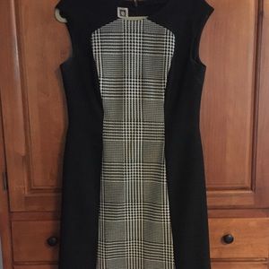 Anne Klein Houndstooth sheath dress